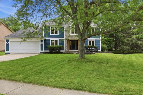 Photo of 7666 Windwood Drive, Dublin, OH 43017 (MLS # 226025928)