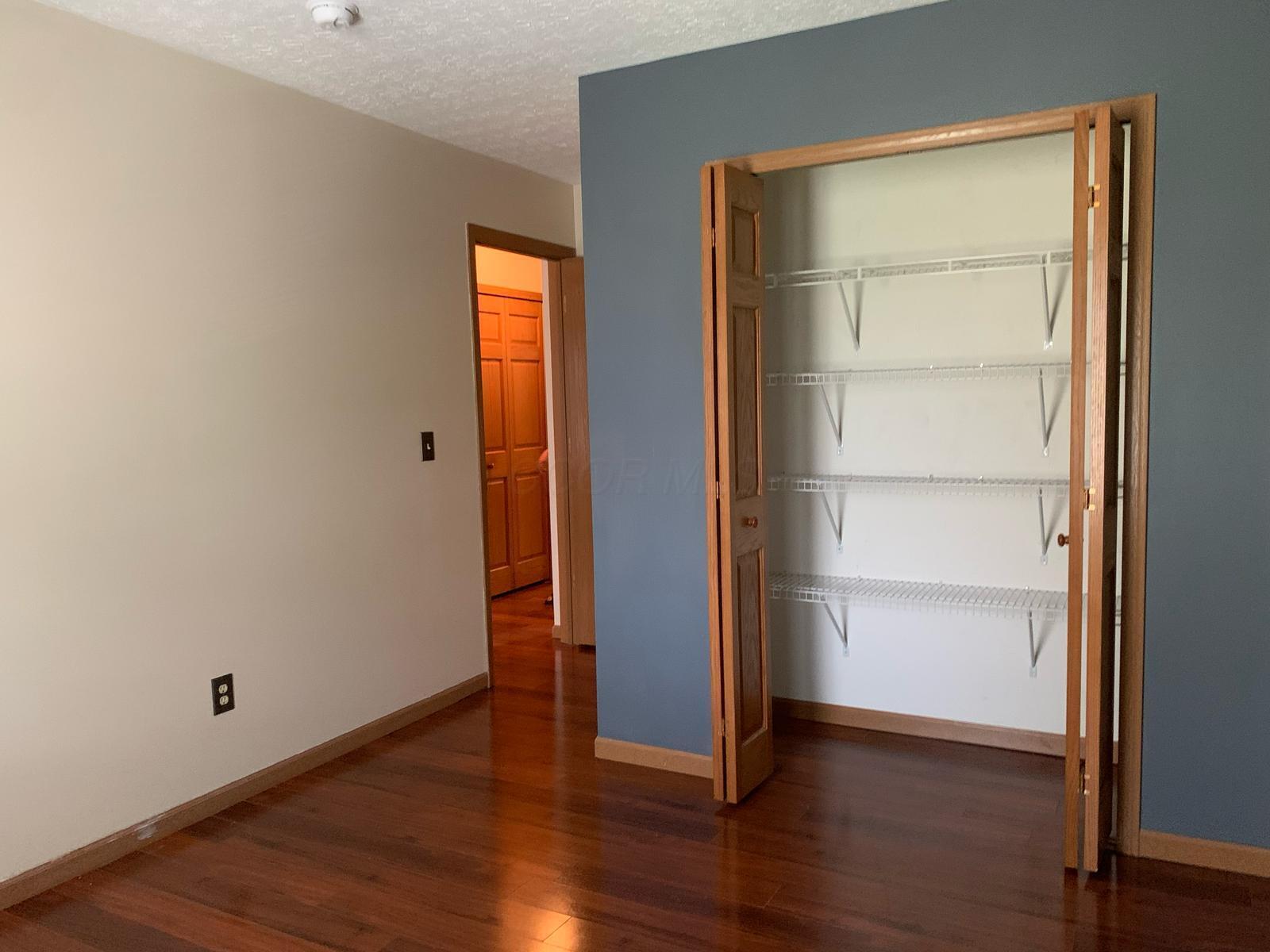 1509 Anderley Road, Grove City, Ohio image 37
