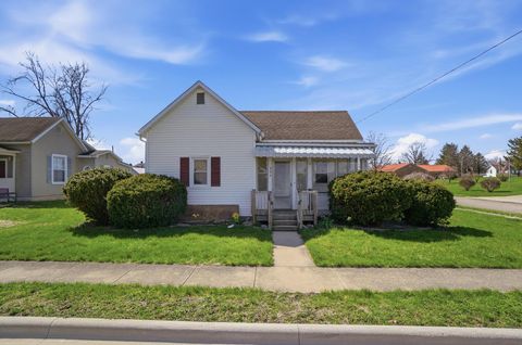 Photo of 209 S East Street, New Holland, OH 43145 (MLS # 226009070)