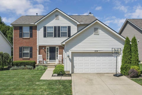 Photo of 572 Fields Meadow Drive, Sunbury, OH 43074 (MLS # 226029564)