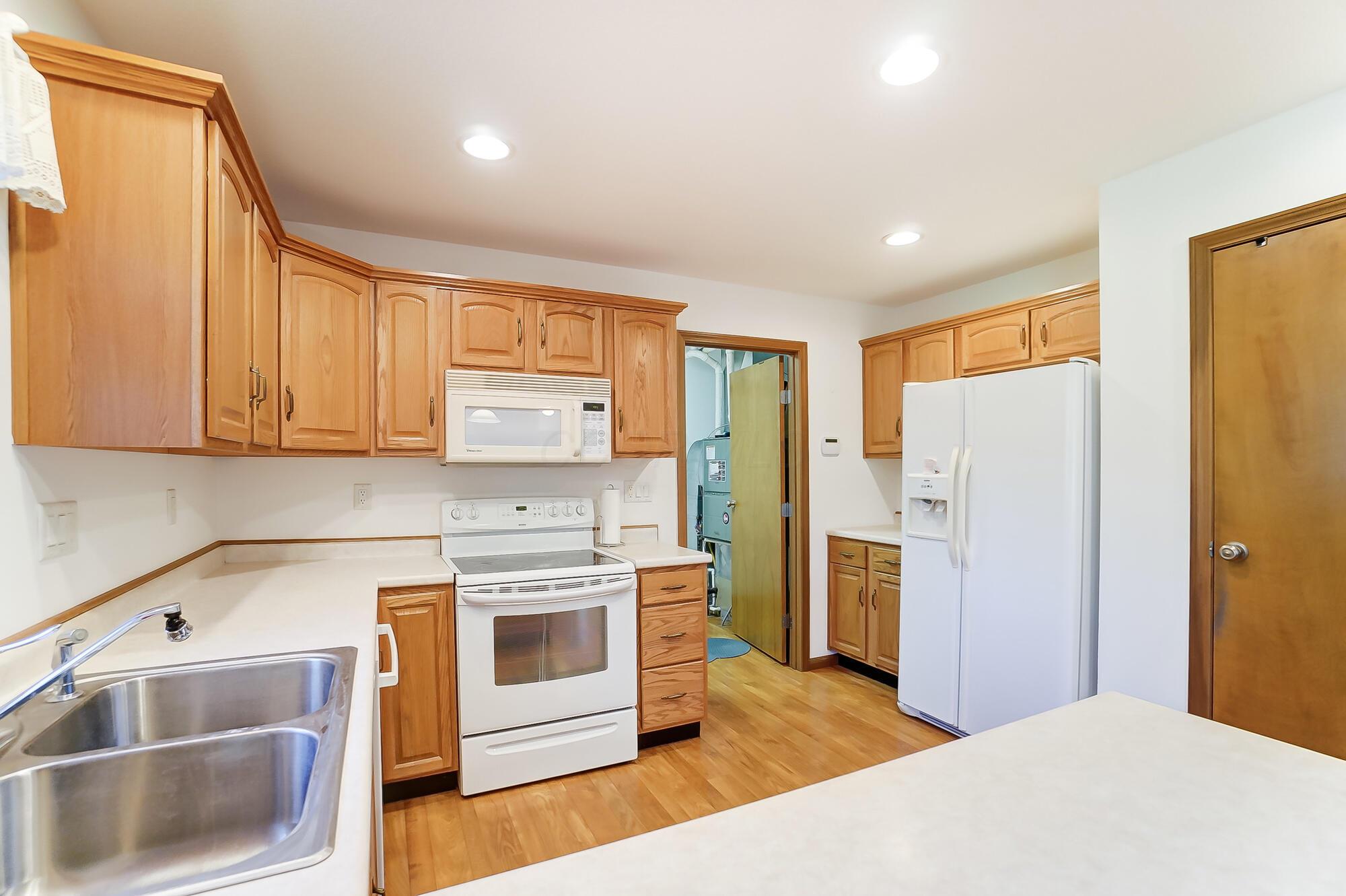 20740 Raymond Road, Marysville, Ohio image 16
