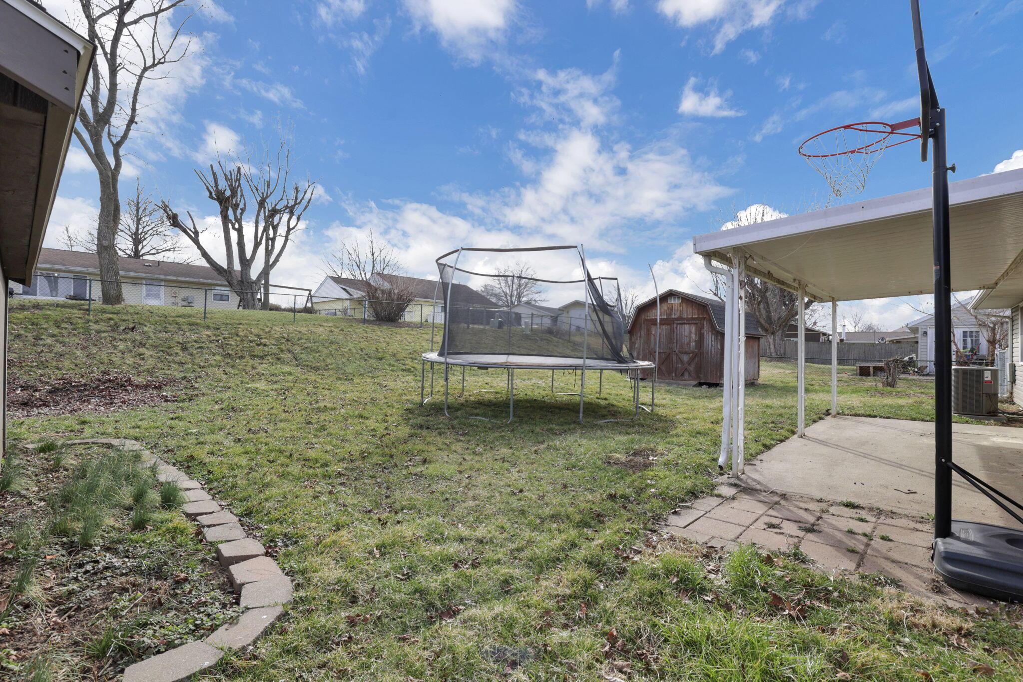 1730 Chippewa Drive, Circleville, Ohio image 25