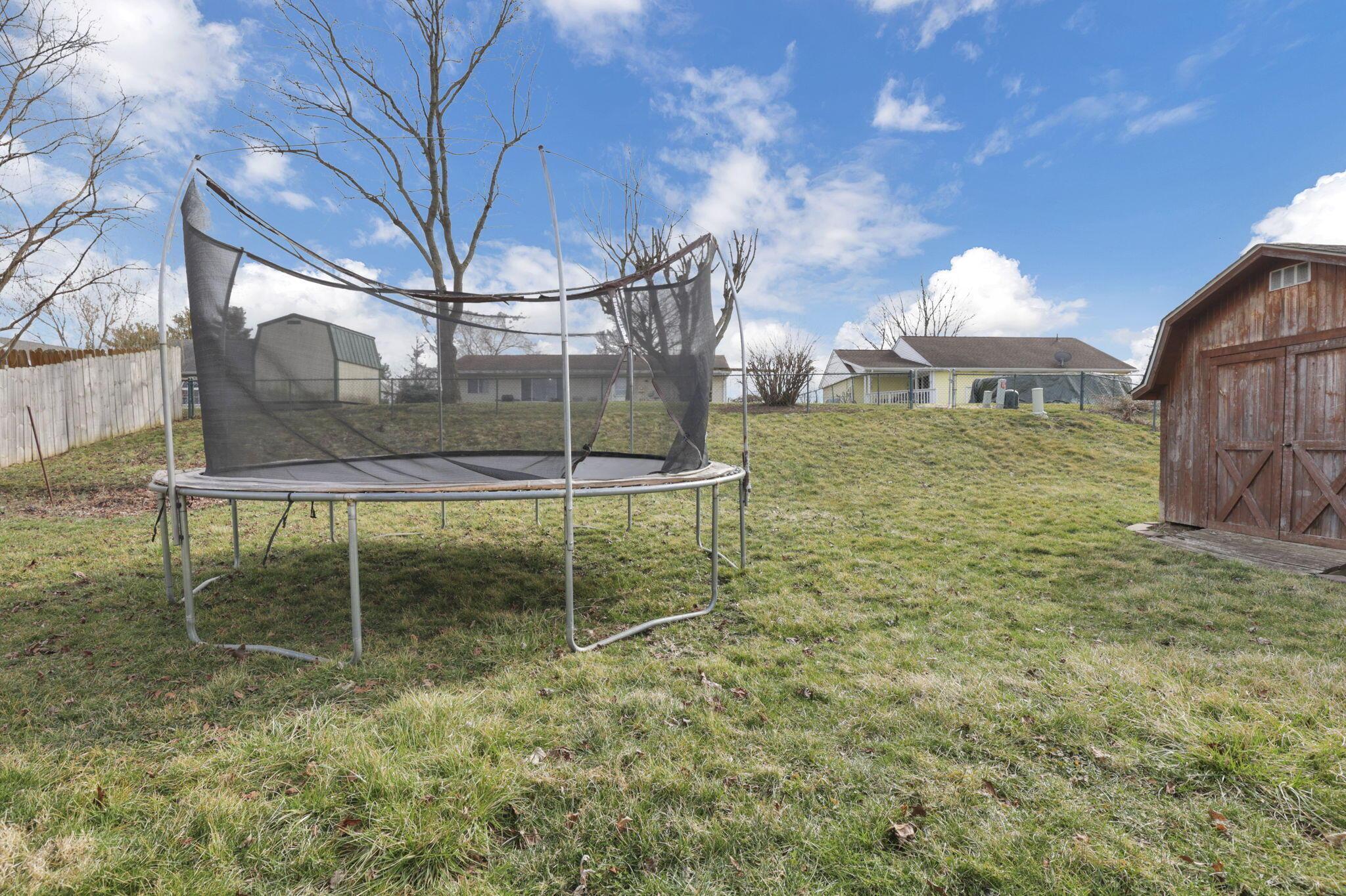 1730 Chippewa Drive, Circleville, Ohio image 28
