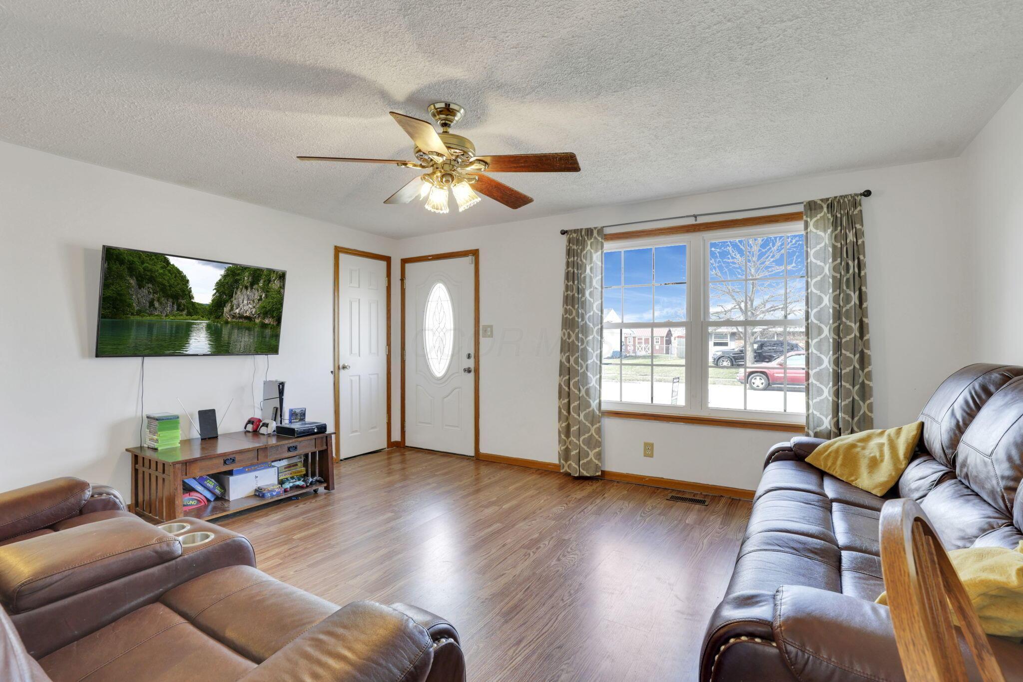 1730 Chippewa Drive, Circleville, Ohio image 8