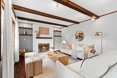 Tiny photo for 4305 Castleton Road, Upper Arlington, OH 43220 (MLS # 226006634)