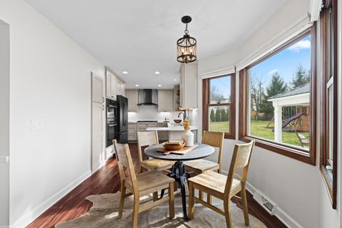 Tiny photo for 4305 Castleton Road, Upper Arlington, OH 43220 (MLS # 226006634)