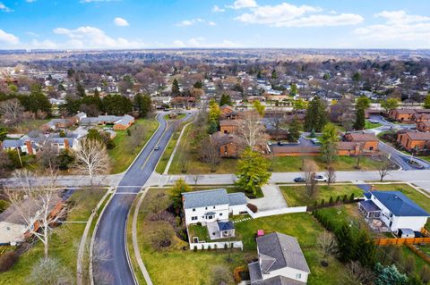 Tiny photo for 4305 Castleton Road, Upper Arlington, OH 43220 (MLS # 226006634)