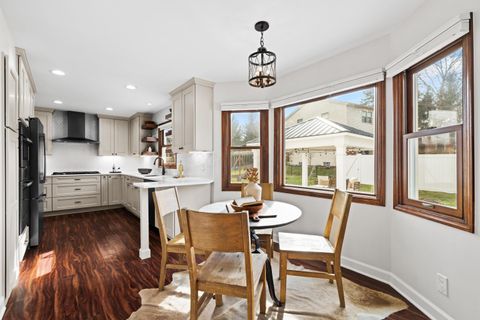 Tiny photo for 4305 Castleton Road, Upper Arlington, OH 43220 (MLS # 226006634)