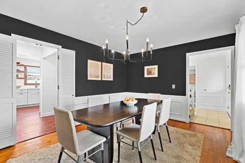 Tiny photo for 4305 Castleton Road, Upper Arlington, OH 43220 (MLS # 226006634)