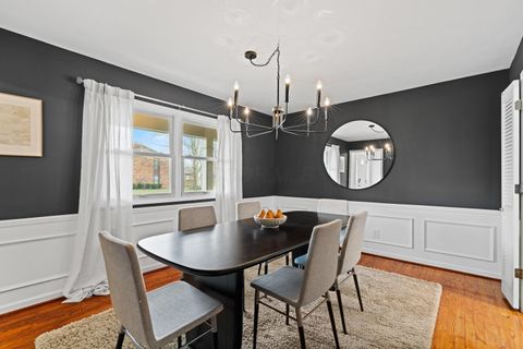 Tiny photo for 4305 Castleton Road, Upper Arlington, OH 43220 (MLS # 226006634)