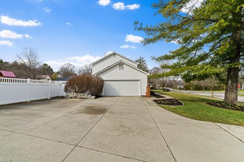 Tiny photo for 4305 Castleton Road, Upper Arlington, OH 43220 (MLS # 226006634)