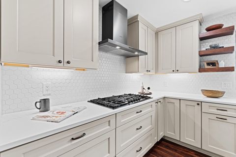 Tiny photo for 4305 Castleton Road, Upper Arlington, OH 43220 (MLS # 226006634)