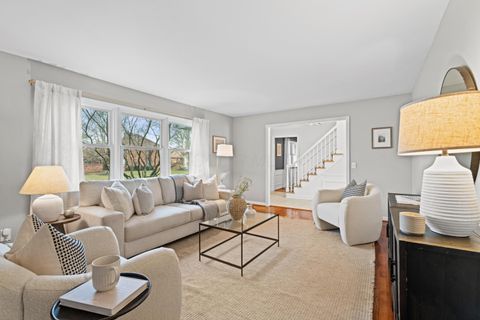 Tiny photo for 4305 Castleton Road, Upper Arlington, OH 43220 (MLS # 226006634)