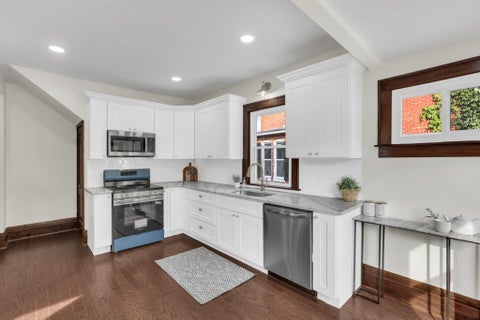 Tiny photo for 201 S Main Street, London, OH 43140 (MLS # 226027365)