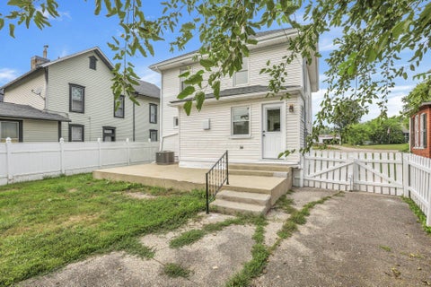 Tiny photo for 201 S Main Street, London, OH 43140 (MLS # 226027365)