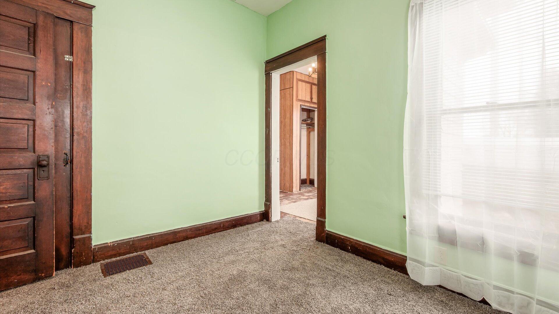 111 S Maple Heights, New Lexington, Ohio image 21