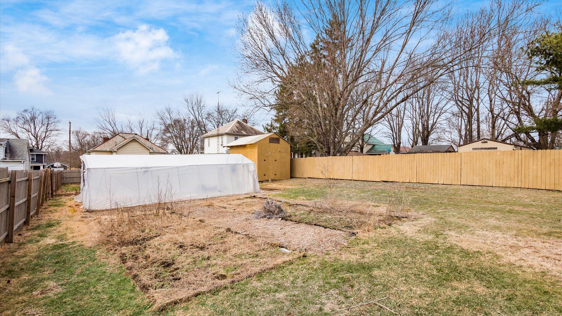 111 S Maple Heights, New Lexington, Ohio image 32