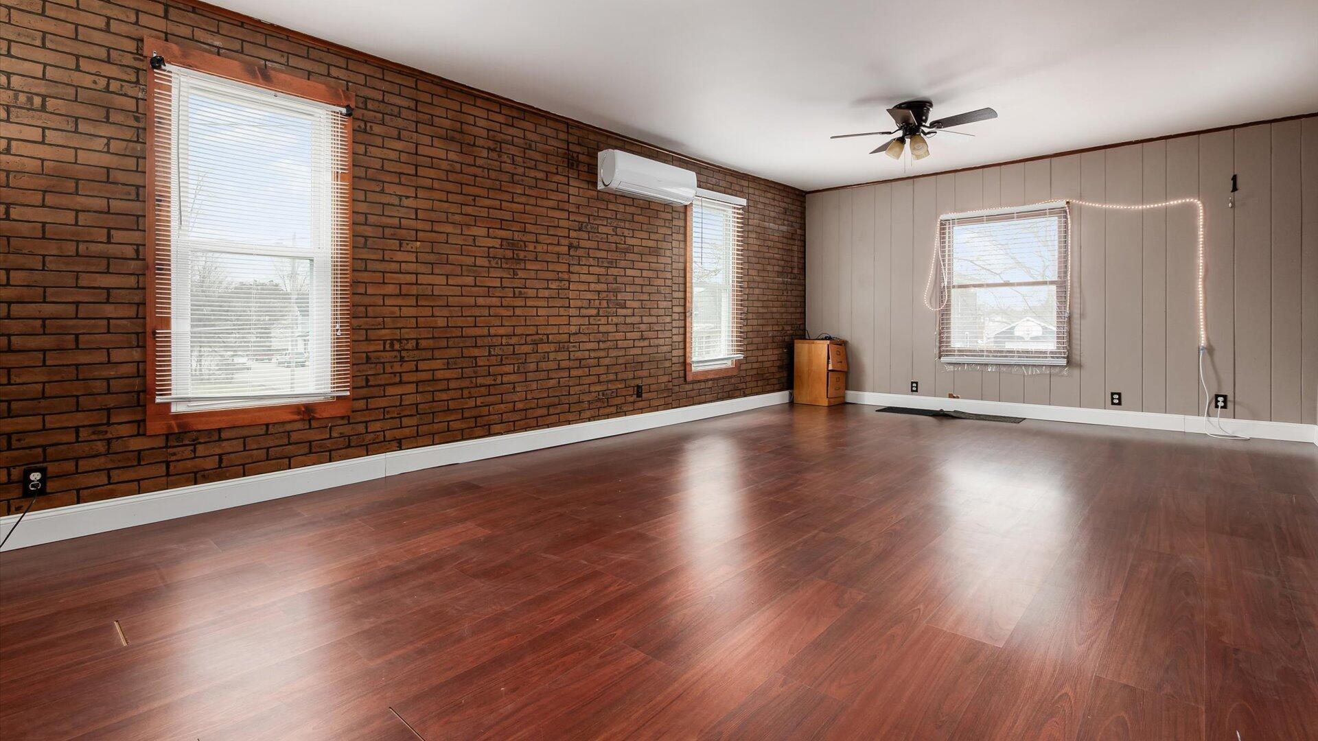 111 S Maple Heights, New Lexington, Ohio image 15