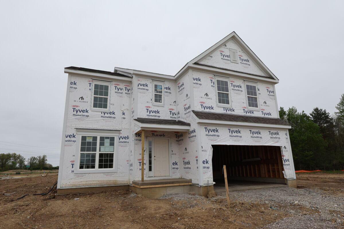 545 Fadley Loop E