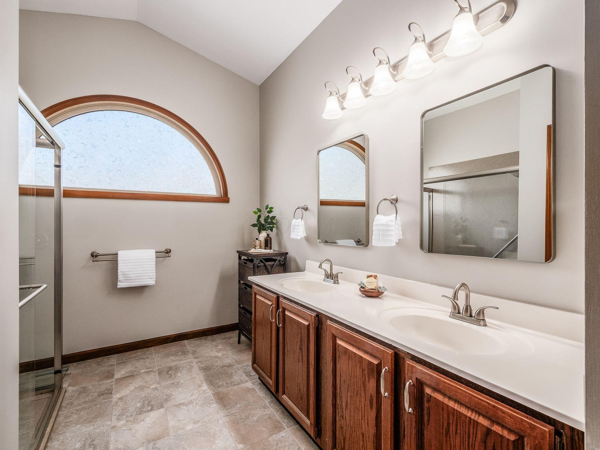 5450 Haverhill Drive, Dublin, Ohio image 24