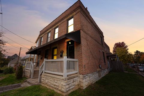 Photo of 514 W First Avenue, Columbus, OH 43201 (MLS # 225044559)