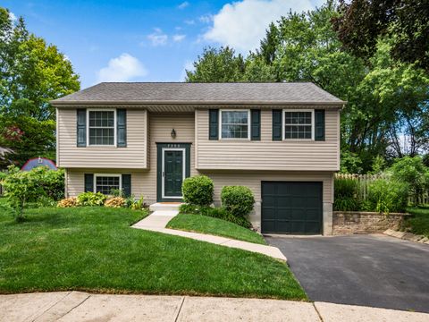 Photo of 7333 Schoolcraft Lane, Columbus, OH 43235 (MLS # 226022304)