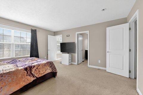 Tiny photo for 5478 Albany Terrace Way 1405 #1405, Westerville, OH 43081 (MLS # 225045472)