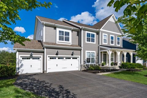 Photo of 10692 Pearl Creek Drive, Plain City, OH 43064 (MLS # 226016627)