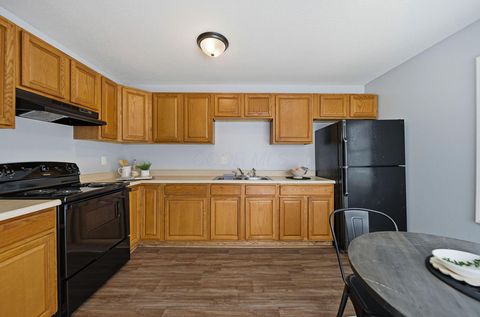 Tiny photo for 2585 Millview Drive, Columbus, OH 43207 (MLS # 225044670)