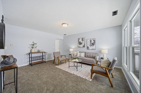 Tiny photo for 2585 Millview Drive, Columbus, OH 43207 (MLS # 225044670)