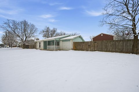 Tiny photo for 2585 Millview Drive, Columbus, OH 43207 (MLS # 225044670)