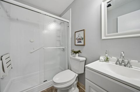 Tiny photo for 2585 Millview Drive, Columbus, OH 43207 (MLS # 225044670)