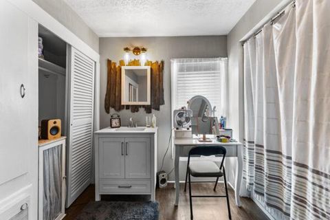 Tiny photo for 714 E Church Street, Marion, OH 43302 (MLS # 226007328)