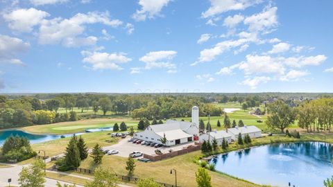 Tiny photo for 2260 Tournament Way, Grove City, OH 43123 (MLS # 225041087)