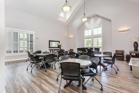 Tiny photo for 2260 Tournament Way, Grove City, OH 43123 (MLS # 225041087)