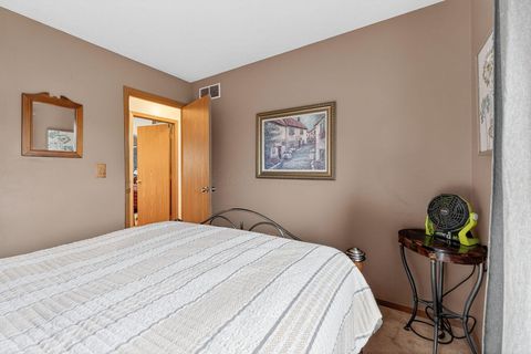 Tiny photo for 4148 Panorama Drive, Columbus, OH 43230 (MLS # 226014670)