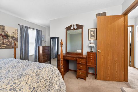 Tiny photo for 4148 Panorama Drive, Columbus, OH 43230 (MLS # 226014670)
