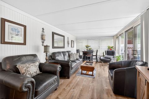 Tiny photo for 4148 Panorama Drive, Columbus, OH 43230 (MLS # 226014670)