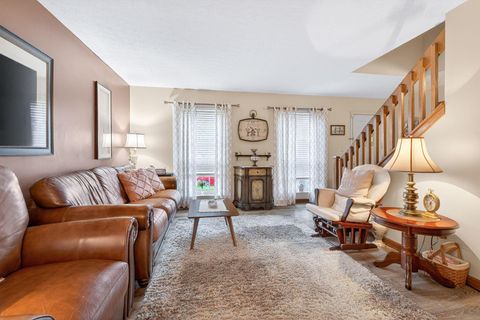 Tiny photo for 4148 Panorama Drive, Columbus, OH 43230 (MLS # 226014670)