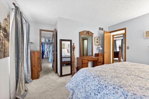 Tiny photo for 4148 Panorama Drive, Columbus, OH 43230 (MLS # 226014670)