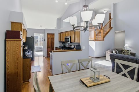 Tiny photo for 1955 Royal Oak Drive, Lewis Center, OH 43035 (MLS # 225039638)