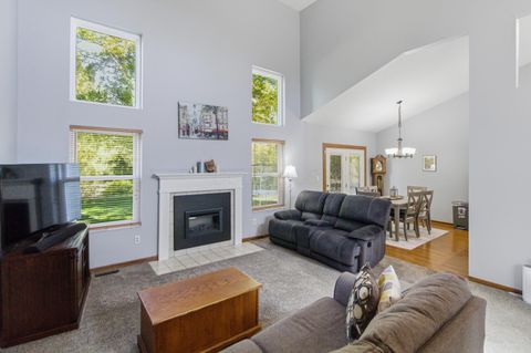Tiny photo for 1955 Royal Oak Drive, Lewis Center, OH 43035 (MLS # 225039638)