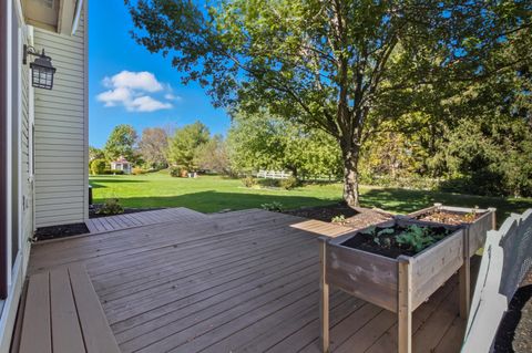 Tiny photo for 1955 Royal Oak Drive, Lewis Center, OH 43035 (MLS # 225039638)