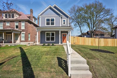 Photo of 334 Woodland Avenue, Columbus, OH 43203 (MLS # 226003907)