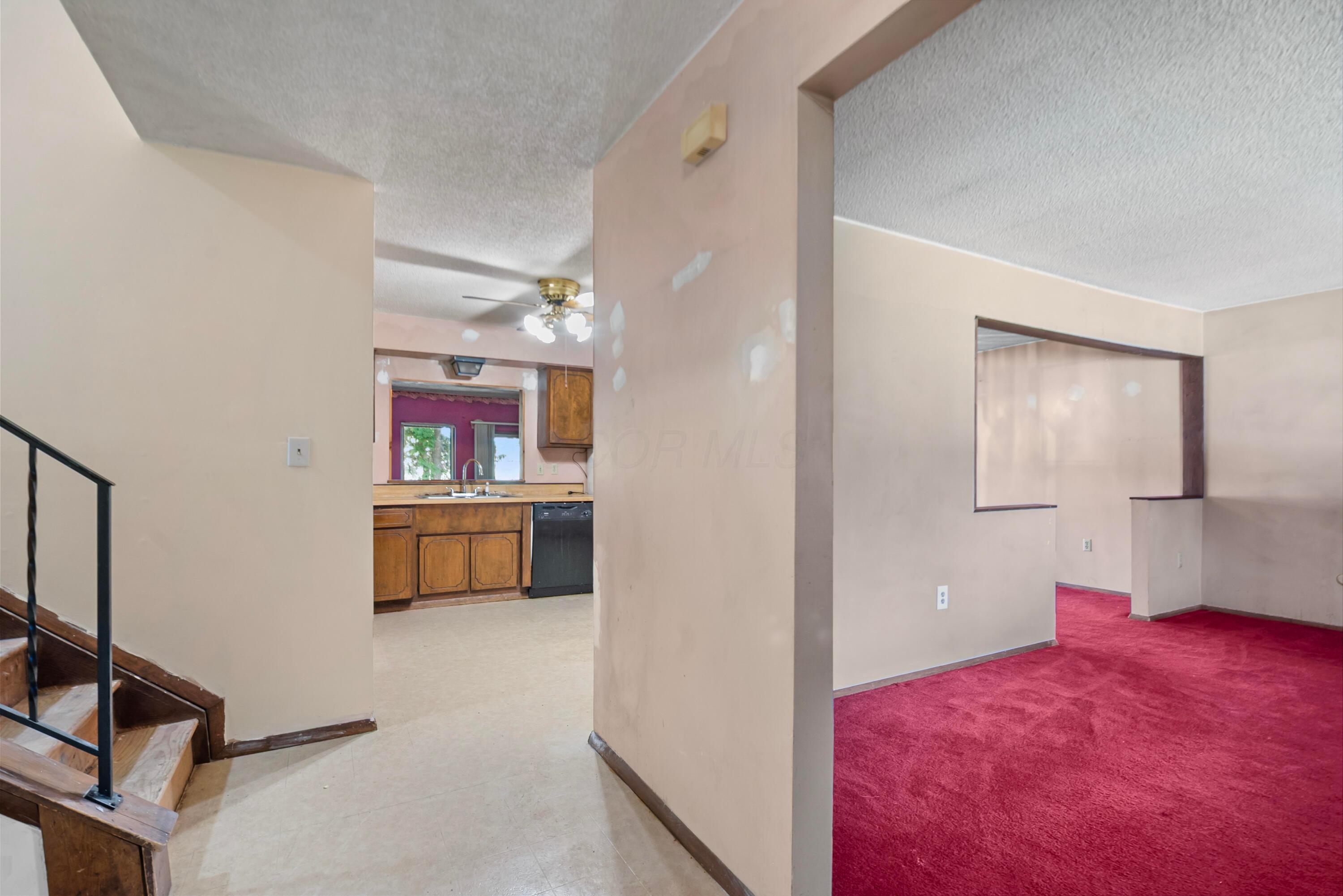 5728 Allenby Court