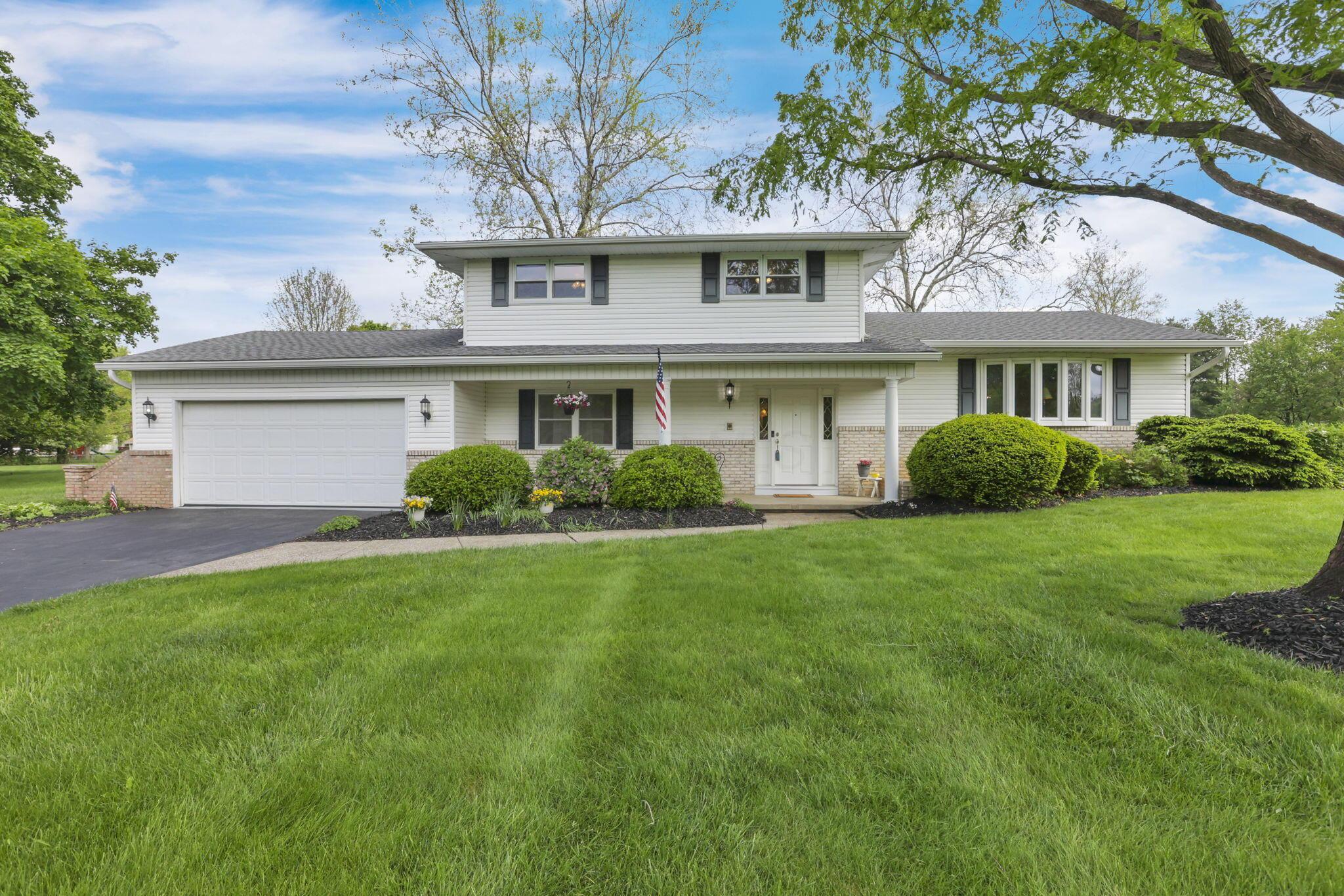 8880 Chevington Court, Pickerington, Ohio image 1