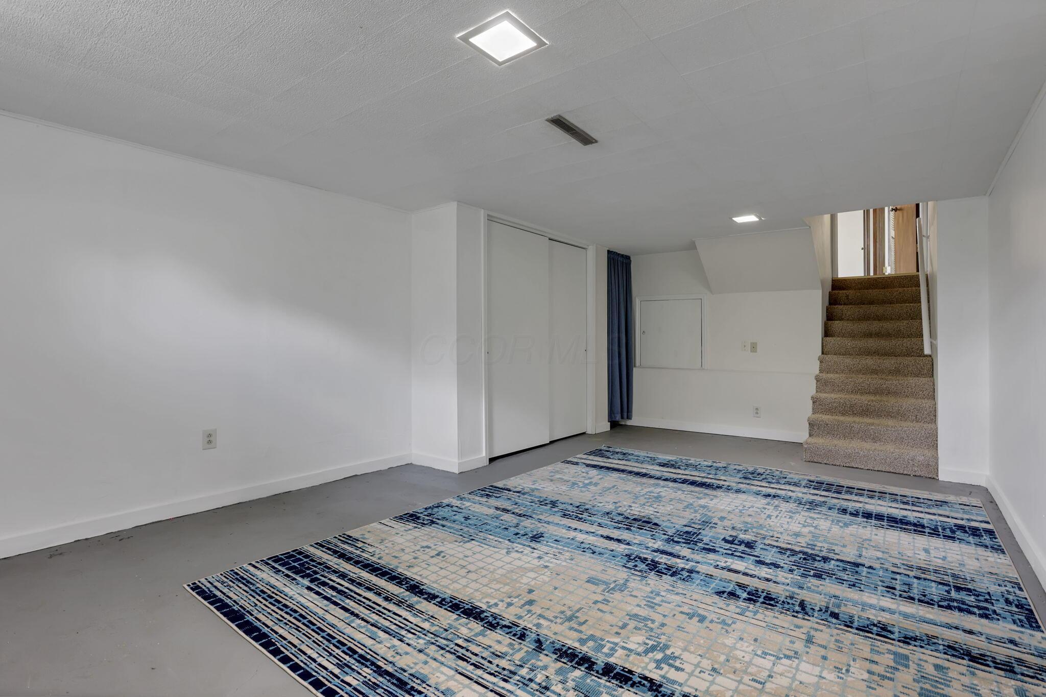 8880 Chevington Court, Pickerington, Ohio image 35