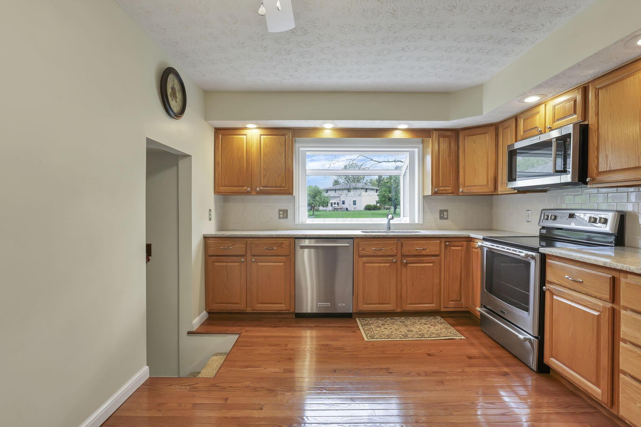 8880 Chevington Court, Pickerington, Ohio image 13