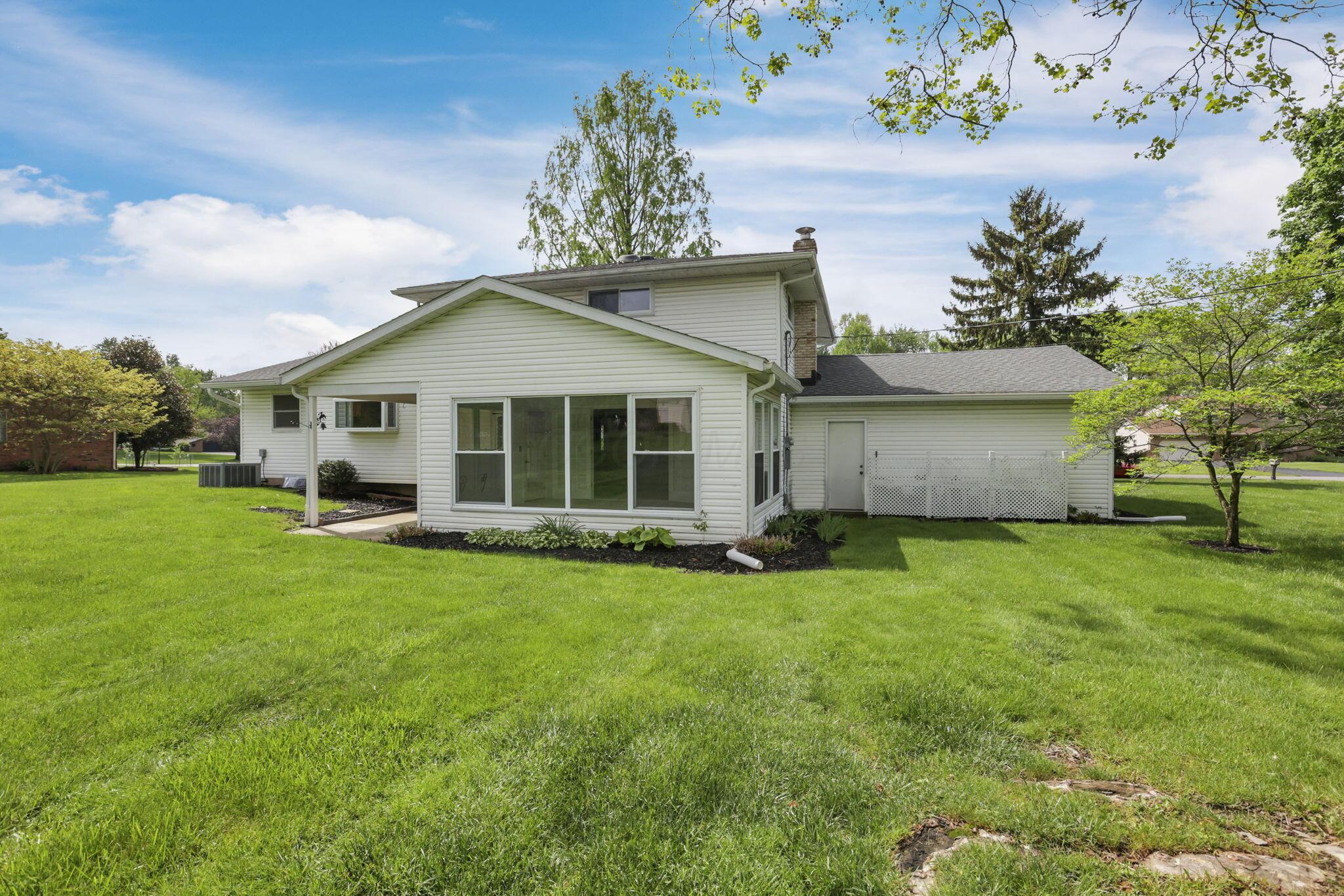 8880 Chevington Court, Pickerington, Ohio image 39