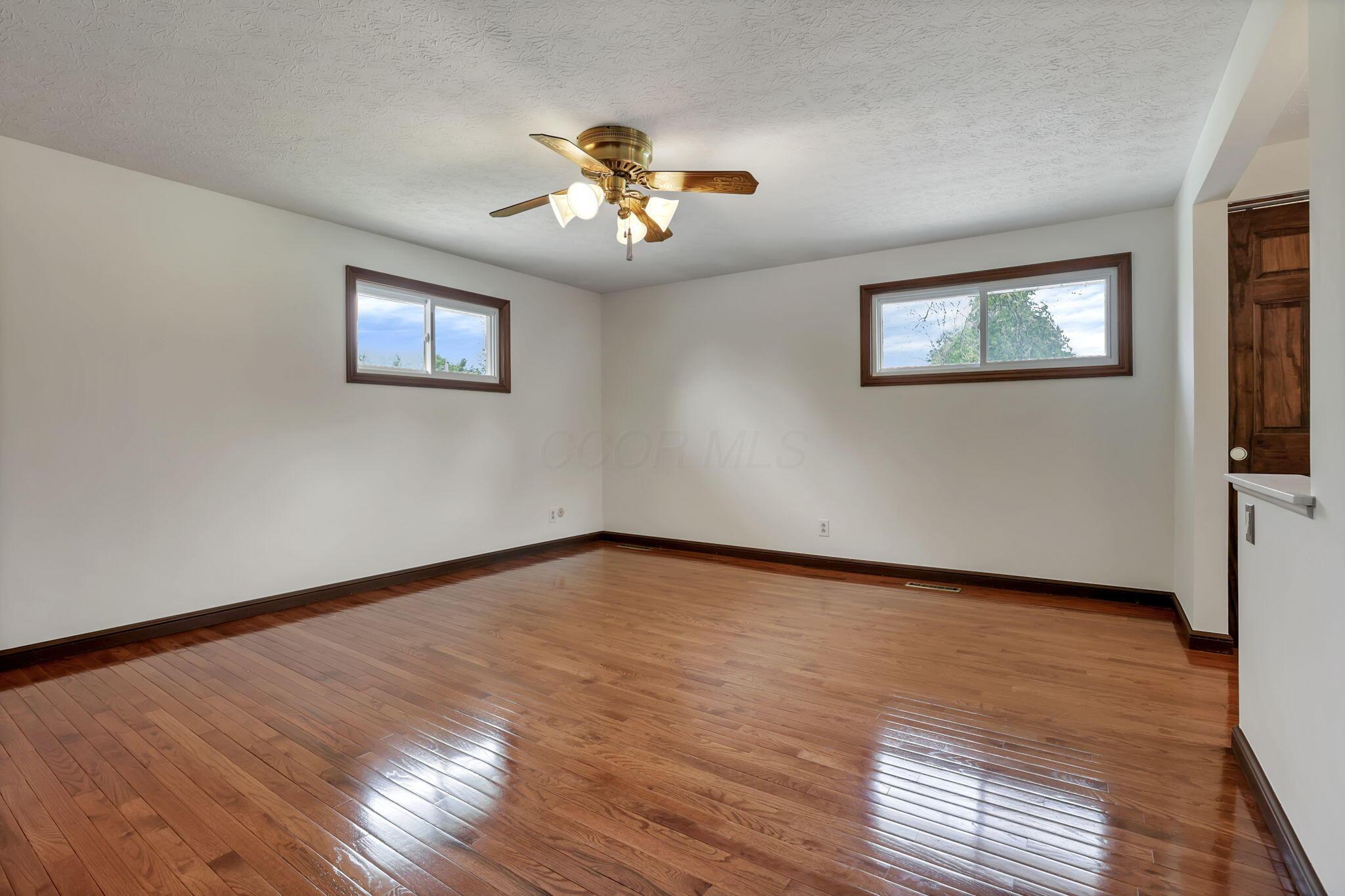 8880 Chevington Court, Pickerington, Ohio image 26